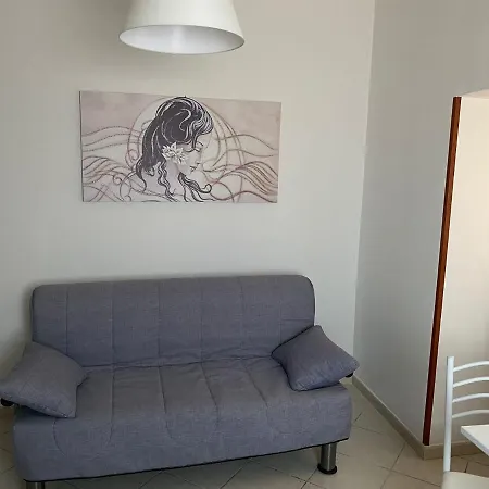 Nyx Dea Della Notte Μπάρι