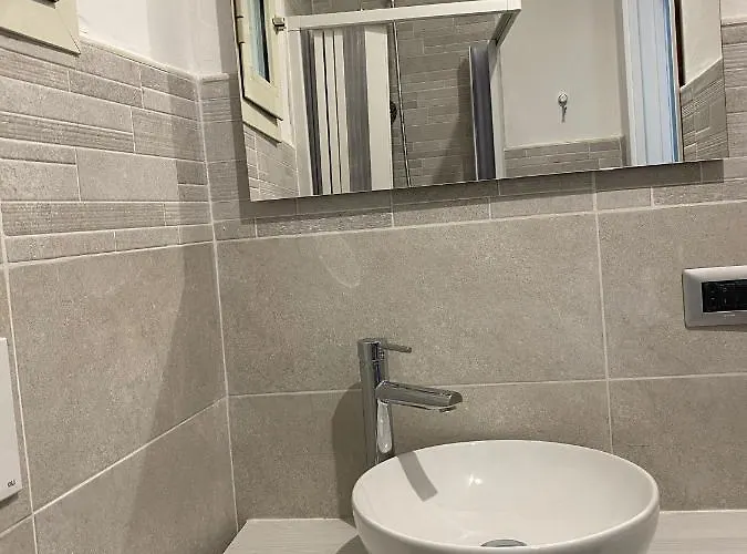 Nyx Dea Della Notte Apartamento Bari